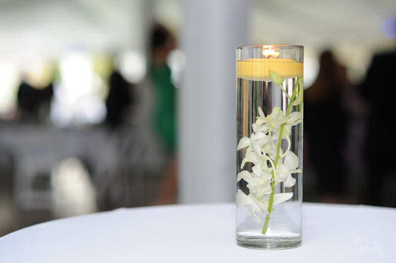The Links Bloomsburg Wedding White Flower Water Centerpieces with Floating Tealight Candle
