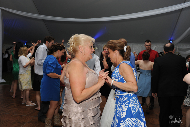 The Links Bloomsburg Wedding Reception Guests Enjoying Dance Floor