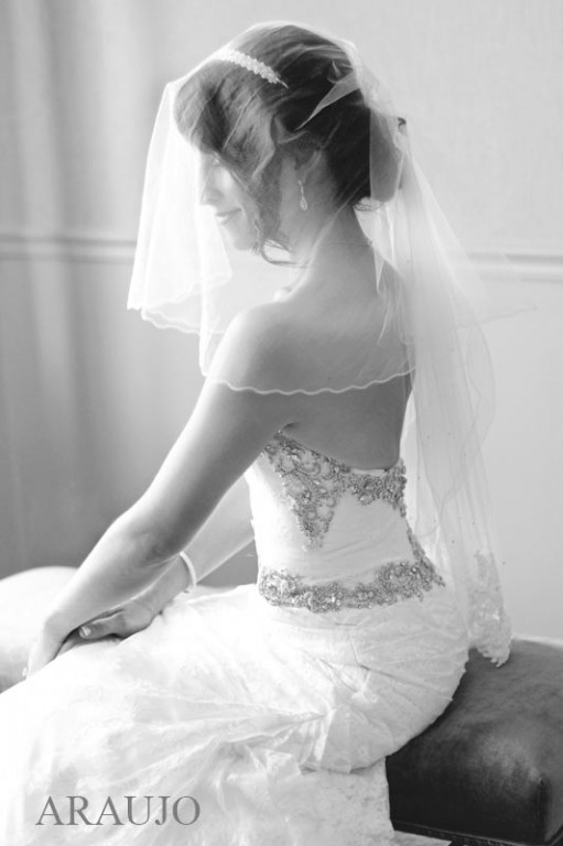 Duquesne Club Wedding: Bride with Tiered Wedding Veil
