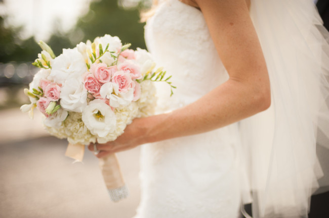 The Club at Nevillewood Wedding: Bride's White and Pink Flowers