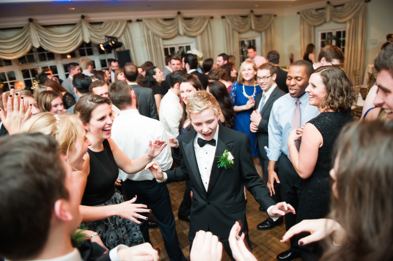 Longue Vue Club Wedding Reception: Crowded Dance Floor